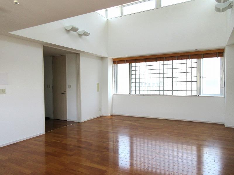 やさしいひかり (鎌倉市小町一丁目の物件) - 鎌倉R不動産