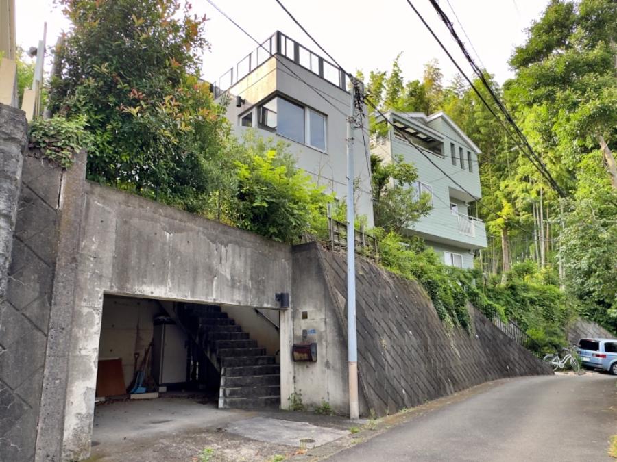 鎌倉市笛田五丁目の売買物件/外観｜前面道路と物件の位置関係