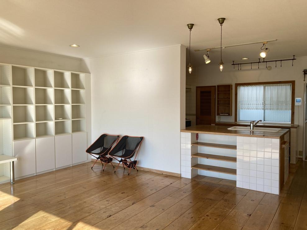 逗子市新宿二丁目の賃貸物件/キッチンのタイルが可愛い