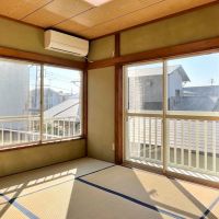 横須賀市秋谷一丁目の賃貸物件/障子を外してみると日差しがサンサン！