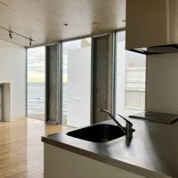 鎌倉市七里ガ浜一丁目の賃貸物件/キッチンと海