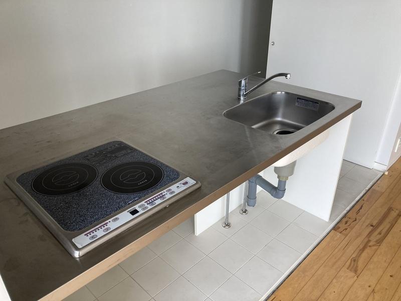 鎌倉市七里ガ浜一丁目の賃貸物件/シンプルにIH2口です