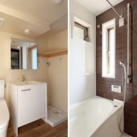 鎌倉市西御門一丁目の賃貸物件/左：トイレと洗面｜右：風呂はユニットです