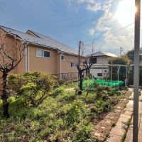 横浜市金沢区富岡西１丁目の売買物件/庭にはしっかりと日が当たります