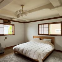 葉山町堀内の売買物件/2階洋室その1｜天井を見上げると有機的な美しさがあります