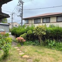 葉山町堀内の売買物件/庭｜南東向きの陽当たりの良い庭。できることはたくさんあります