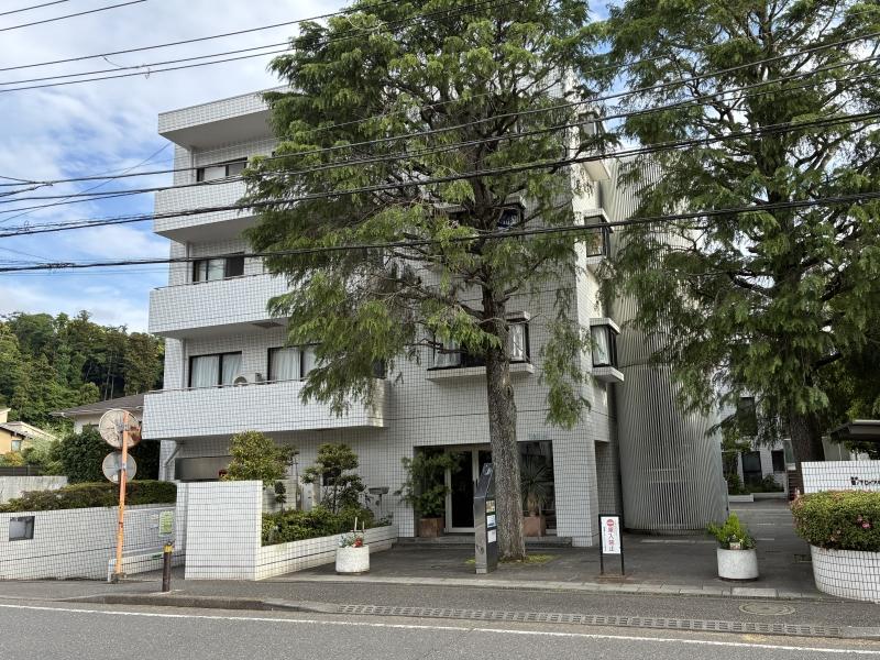 鎌倉市雪ノ下四丁目の売買物件/マンション外観