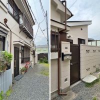 鎌倉市御成町の賃貸物件/左：通りから見た外観｜右：奥に裏庭への入り口ファあります。ここもよりオープンな空間に改修予定です