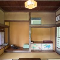 葉山町下山口の売買物件/1階和室｜二間の奥側には立派な床の間