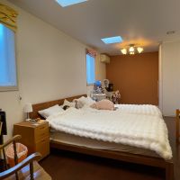 鎌倉市雪ノ下の売買物件/3階北側洋室。２部屋に区切ることも可能