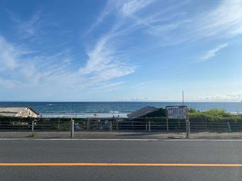 鎌倉市材木座五丁目の賃貸物件/建物から材木座海岸まで1分程です。