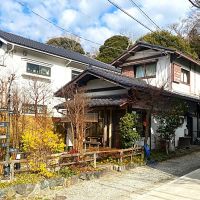 鎌倉市山ノ内の売買物件/植栽が生い茂る前の状態