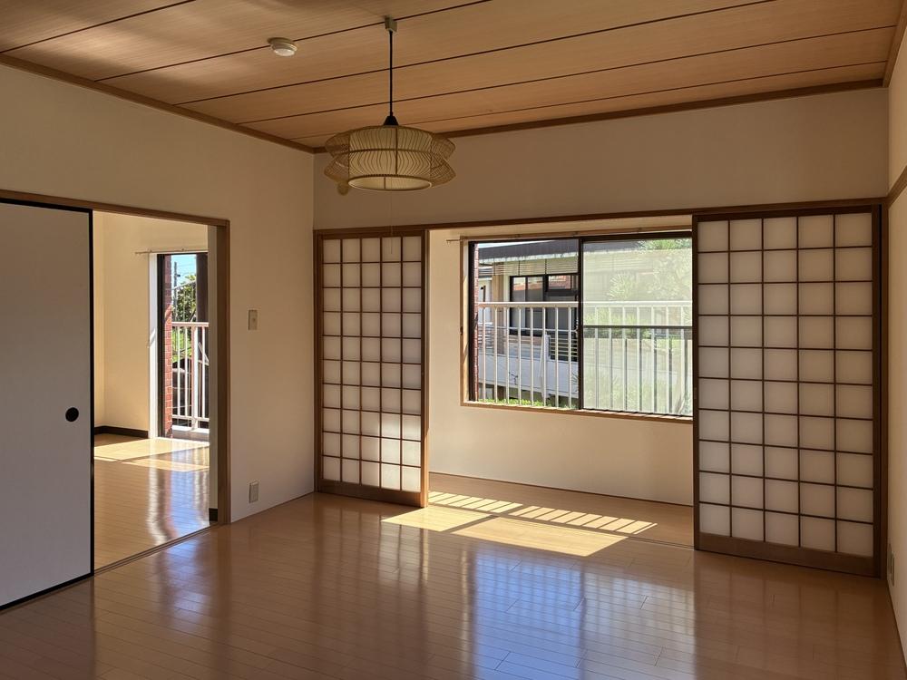 鎌倉市由比ガ浜四丁目の賃貸物件/和室だった部屋は洋室に改装されています