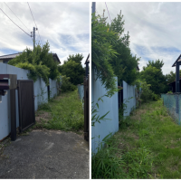 藤沢市片瀬三丁目の賃貸物件/建物は通路を進んだ先です。舗装されていない道が庭へ続きます。