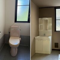 鎌倉市山ノ内の賃貸物件/水まわり｜1階トイレと洗面室。どちらも窓あり。