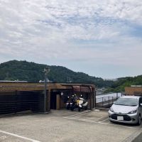 三浦郡葉山町長柄の売買物件/駐車場｜ここからの眺めも気持ちがいい。