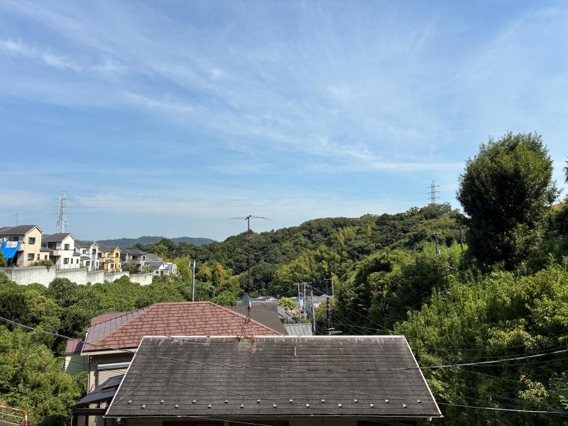 逗子市桜山五丁目の売買物件/眺望｜北側のバルコニーからの景色。