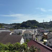 鎌倉市笛田三丁目の賃貸物件/2階からの眺望｜笛田の住宅街を見下ろす位置にあります。