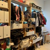 鎌倉市浄明寺四丁目の売買物件/収納｜玄関まわりにこれだけの広さの収納があるのは絶対に便利。