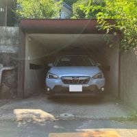鎌倉市浄明寺四丁目の売買物件/駐車場｜普通車1台が駐車可能。