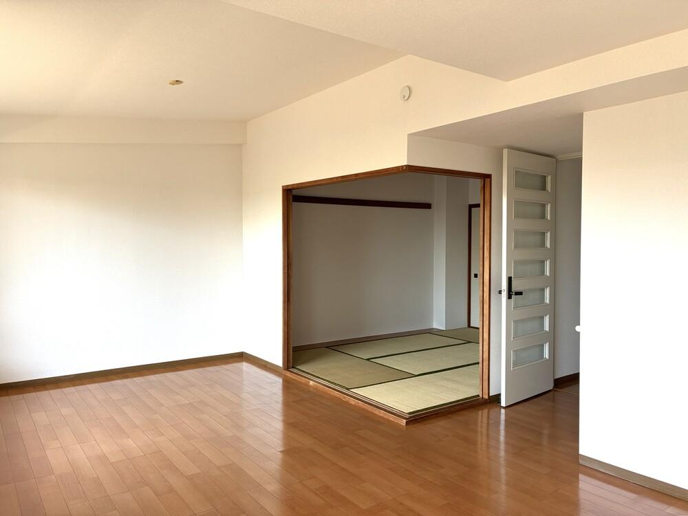 茅ヶ崎市東海岸南四丁目の賃貸物件/リビング