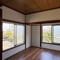 藤沢市辻堂新町三丁目の賃貸物件/2階洋室｜この2面が抜けているおかげでとても明るいです