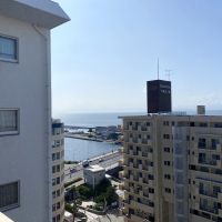 藤沢市片瀬海岸一丁目の賃貸物件/共有部│玄関前から見る眺め