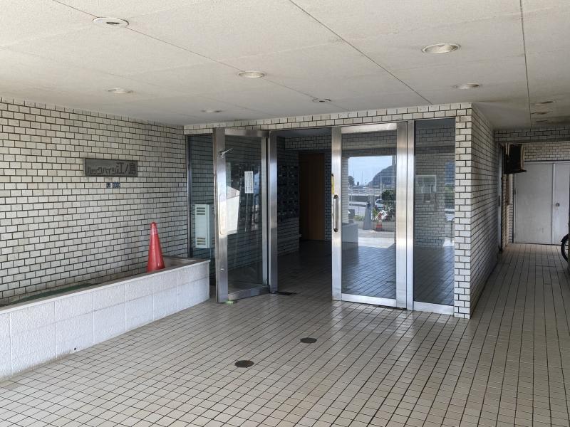 藤沢市片瀬海岸一丁目の賃貸物件/エントランス