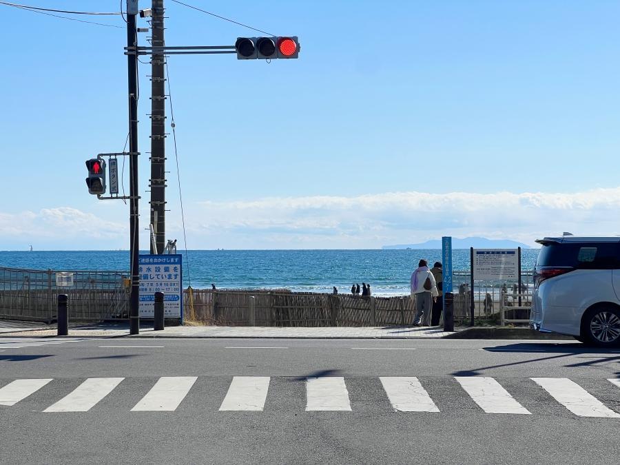 鎌倉市長谷二丁目の賃貸物件/周辺｜徒歩3分ほどで海です