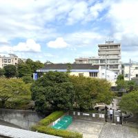 鎌倉市由比ガ浜二丁目の賃貸物件/北側のバルコニーからの眺望