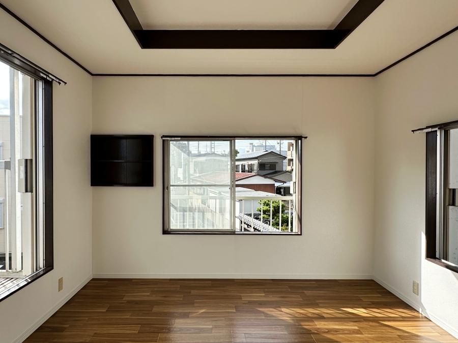 藤沢市立石一丁目の賃貸物件/2階洋室その1|2階には2部屋ありますがどちらも日当たり良好です