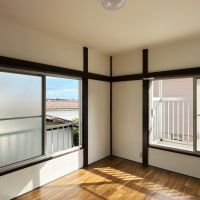 藤沢市立石一丁目の賃貸物件/2階洋室その2|シートフローリングから無垢のフローリングにするだけでも印象は変わりそう