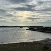 横須賀市芦名一丁目の賃貸物件/近隣｜物件から徒歩3分の芦名海岸。小さいですが、人も少なく落ち着いた雰囲気です。
