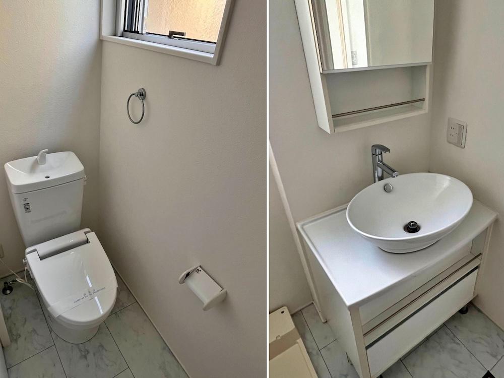 鎌倉市材⽊座五丁⽬の賃貸物件/トイレは1階、2階にそれぞれあります