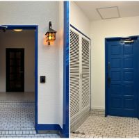 鎌倉市材木座二丁目の賃貸物件/玄関もポップなカラーです