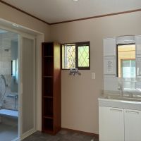 葉山町上山口の賃貸物件/洗面室|化粧台も新品です。