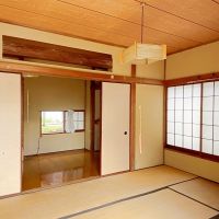 逗子市小坪五丁目の賃貸物件/和室6帖の奥には、洋室4帖の空間があります。