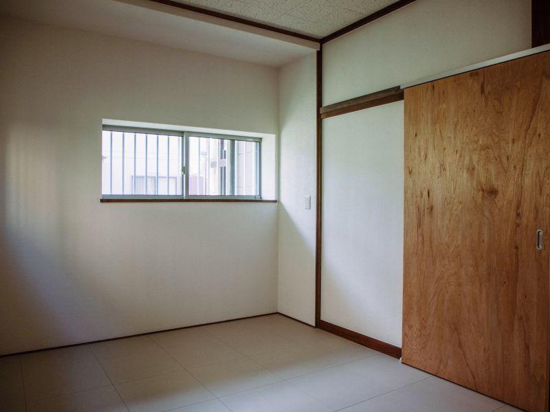 鎌倉市材木座一丁目の賃貸物件/1階洋室｜元台所だった部屋はフロアタイル敷の洋室に。