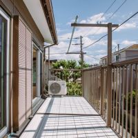 鎌倉市材木座一丁目の賃貸物件/ベランダ｜奥行きも幅も広々。洗濯物がよく乾きそう。