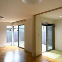 藤沢市辻堂六丁目の賃貸物件/1階のリビングと和室