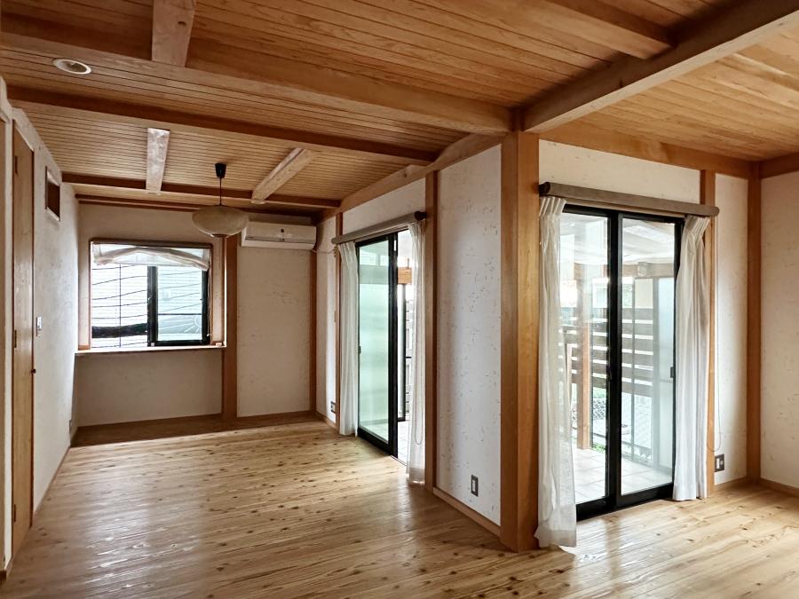 藤沢市鵠沼藤が谷三丁目の売買物件/1階洋室｜2階と違って1階は篭り感があります