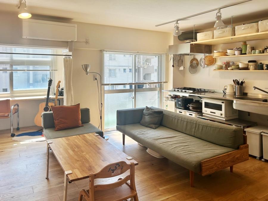 藤沢市辻堂西海岸二丁目の売買物件/リビングダイニング｜南向きで日当たりがいいんです