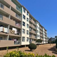 藤沢市辻堂西海岸二丁目の売買物件/外観｜5階建ての団地です