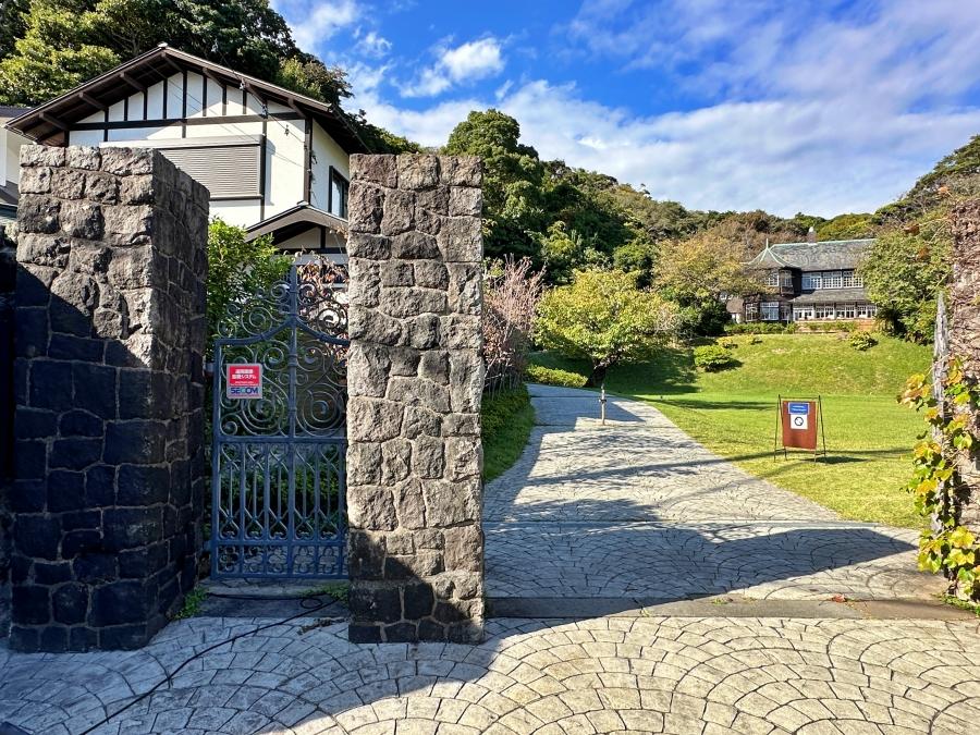 鎌倉市扇ガ谷一丁目の賃貸物件/2軒隣にある鎌倉三大洋館のひとつ「古我邸」。レストランやカフェとして利用できます