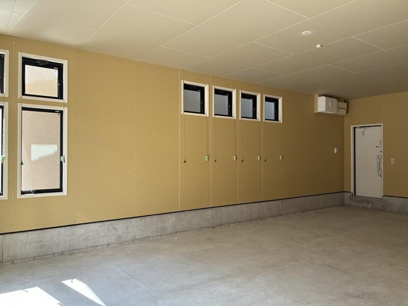 鎌倉市御成町の賃貸物件/山棟｜自然光を嫌う物販やギャラリー等、光を遮りたい業種にはむしろいい