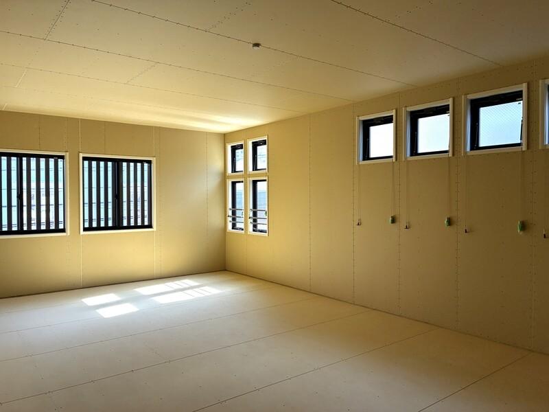 鎌倉市御成町の賃貸物件/山棟｜ギャラリーや美容室などは、むしろこれくらいの日当たりの方が向いているかも？