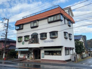 葉山町堀内の売買物件/ワインと富士山、時々ウクレレ