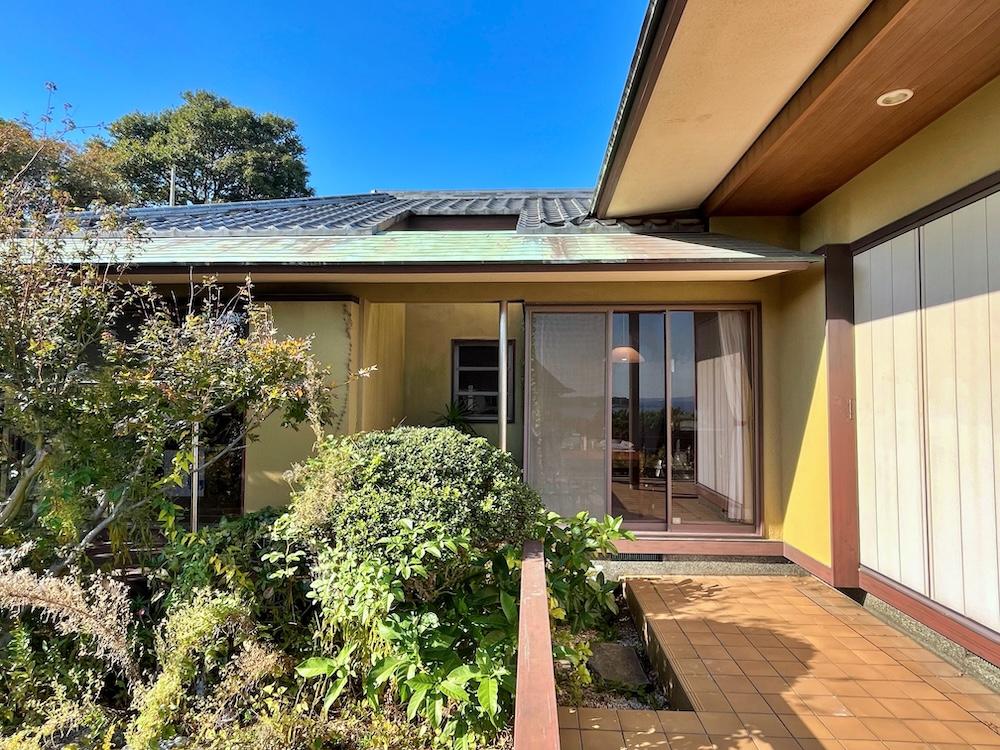 三浦市南下浦町金田の売買物件/外観｜この屋根の軽く見せる感じはとても好きです