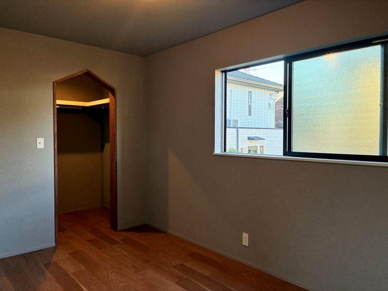 鎌倉市西鎌倉二丁目の売買物件/【B棟】洋室。こちらもWICがついています。