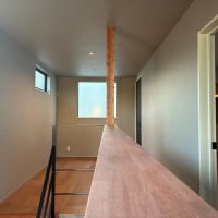 鎌倉市西鎌倉二丁目の売買物件/【B棟】2階廊下から見てみる